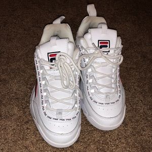 FILA Disruptor II Size 4 / 6(w)